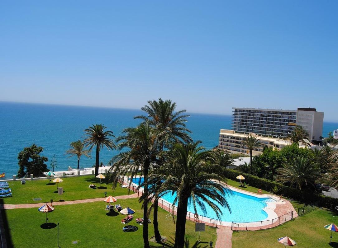 Apartamento Torre De La Roca Actual Torremolinos Eksteriør bilde