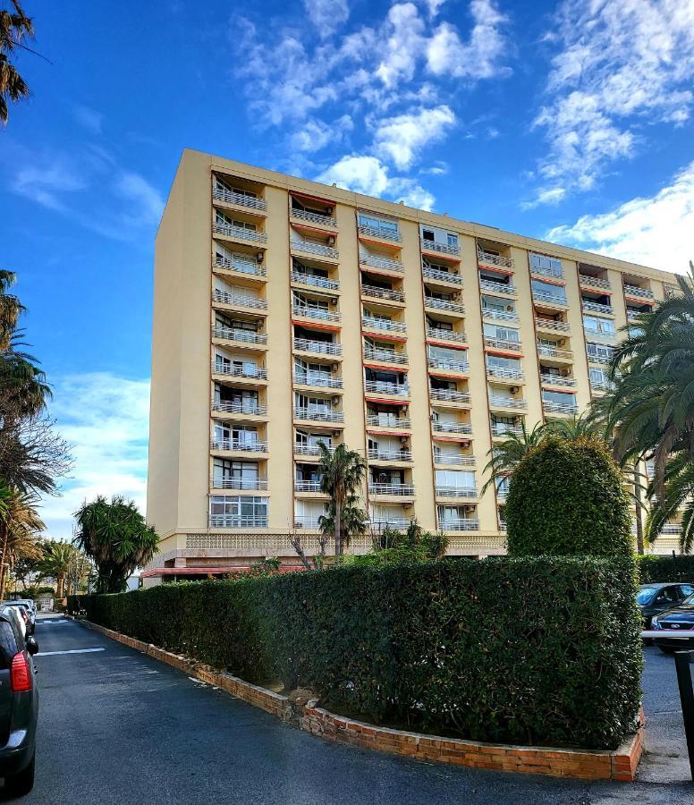 Apartamento Torre De La Roca Actual Torremolinos Eksteriør bilde