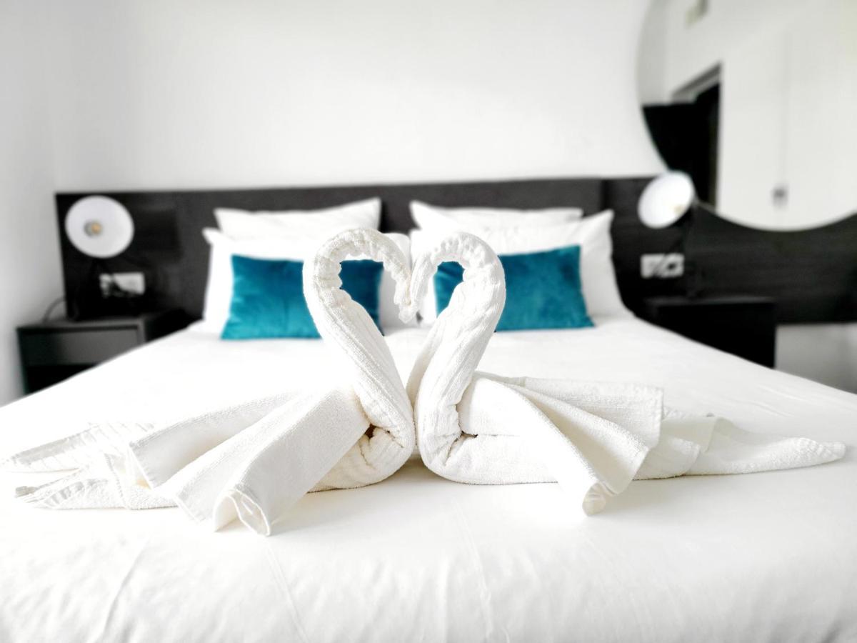 Apartamento Torre De La Roca Actual Torremolinos Eksteriør bilde